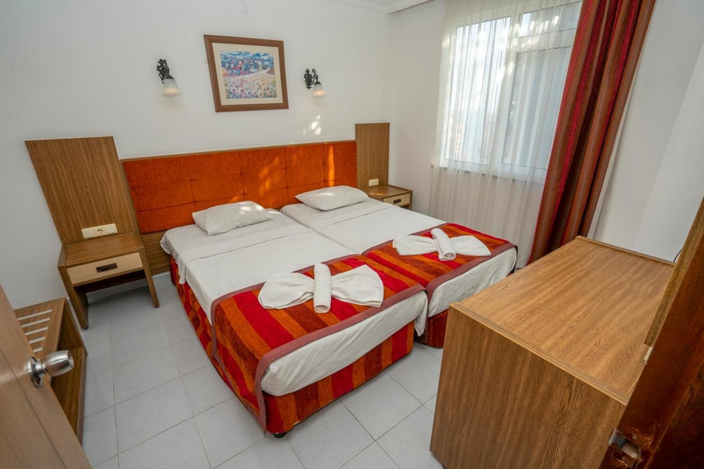 Kleopatra Carmen Aparthotel
